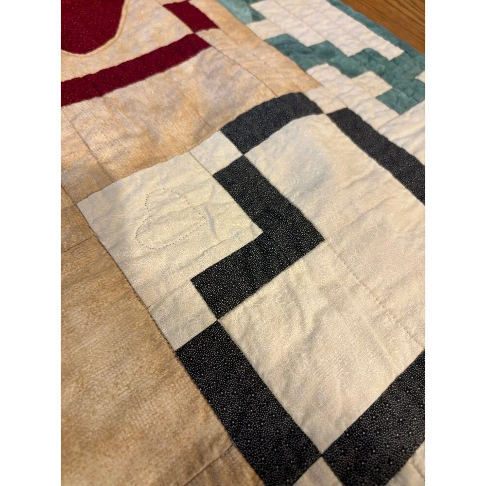 Vintage hand stitched made wall hanging lap quilt throw couch hearts floral